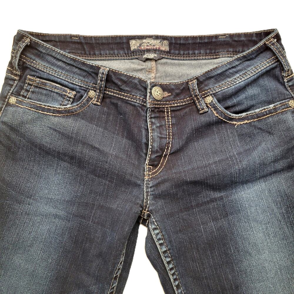 Silver Jeans Women's 32 Blue Low Rise Capri Aiko Kick Flare Denim Distressed - Picture 4 of 8